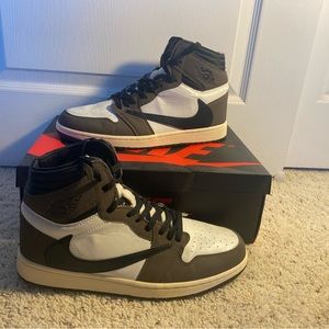 Travis Scott Air Jordan 1 Size 13